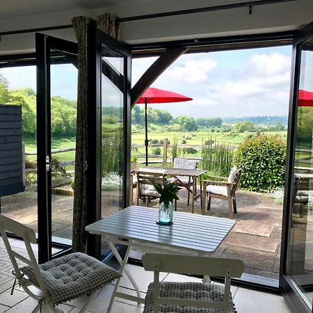 Bed and Breakfast The Cow Hide Arundel Exterior foto