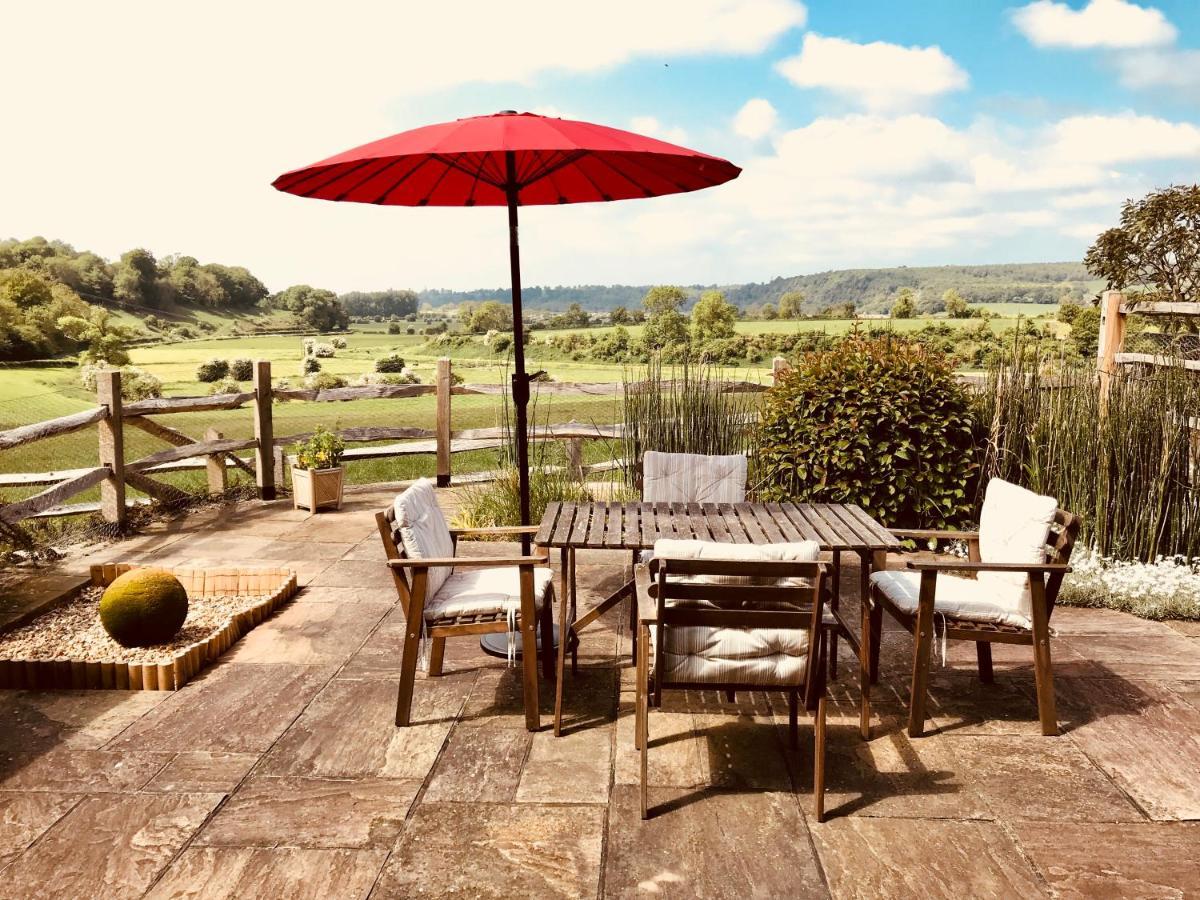 Bed and Breakfast The Cow Hide Arundel Exterior foto